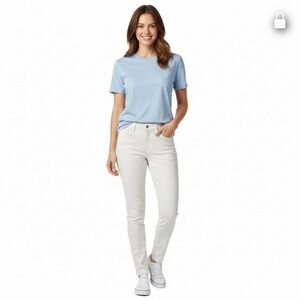 FASHION NOVA Women ‘s White 5 Pocket Style Jeans Size 18 Stretchy Material NWOT